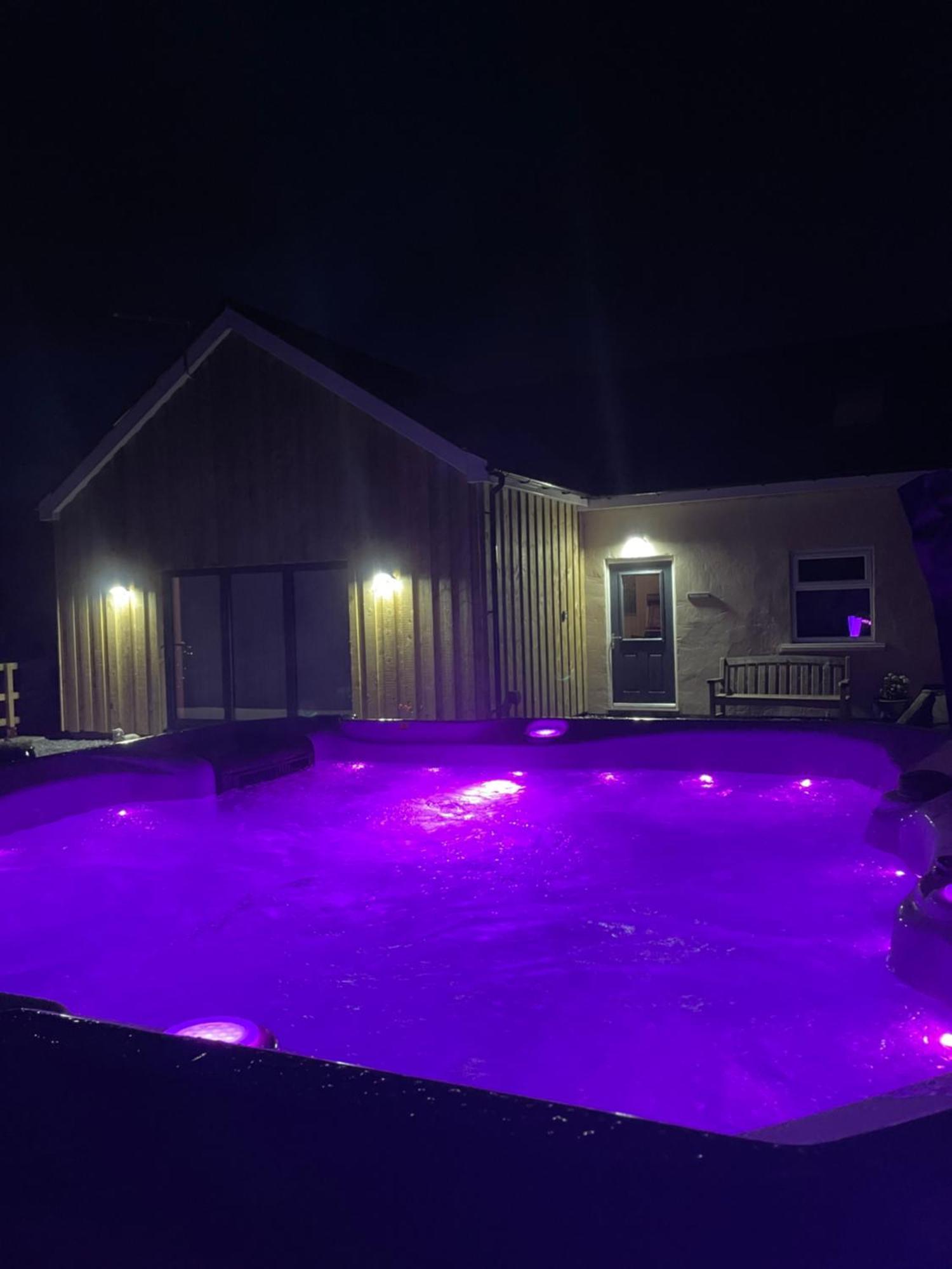 Holiday home Barnaby's Barn Carmarthen